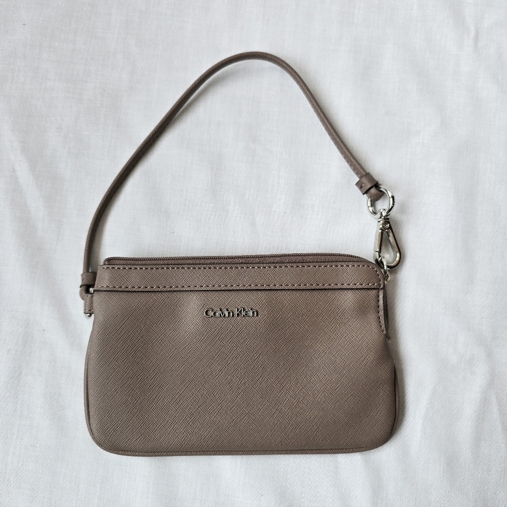 Calvin Klein▪️ Mini Bag in Tan/Grey
